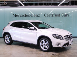 GLA220 4MATIC / レーダーセーフティーパッケージ (ポーラホワイト)
