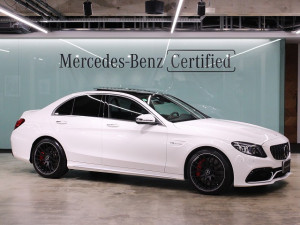 C63S / コンフォートパッケージ・パノラミックスライディングルーフ (ポーラホワイト)
