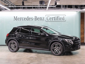 GLA250 4MATIC / レーダーセーフティーパッケージ (コスモスブラック)