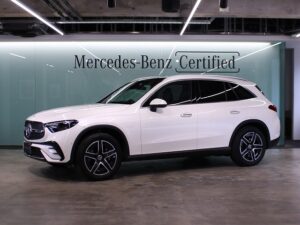 GLC220d 4MATIC / ドライバーズパッケージ・AMGラインパッケージ・AMGレザーエクスクルーシブパッケージ・パノラミックスライディングルーフ (ダイヤモンドホワイト)