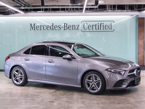 A250 4MATIC セダン / AMGライン・アドバンスドパッケージ・パノラミックスライディングルーフ (マウンテングレー)