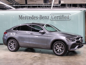 GLC300 4MATIC クーペ / AMGライン・パノラミックスライディングルーフ (セレナイトグレー)