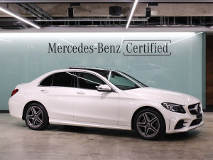 C200 4MATIC ローレウスエディション / スポーツプラスパッケージ・パノラミックスライディングルーフ (ダイヤモンドホワイト)