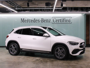 GLA200d 4MATIC / AMGライン・パノラミックスライディングルーフ (ポーラホワイト)