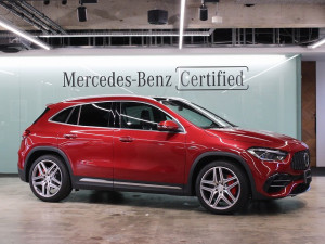 GLA45S 4MATIC / AMGアドバンスドパッケージ・AMGパフォーマンスパッケージ (designoパタゴニアレッド)