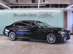 E300 スポーツ / エクスクルーシブパッケージ・パノラミックスライディングルーフ (オブシディアンブラック)