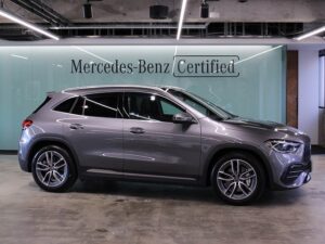 GLA35 4MATIC / AMGアドバンスドパッケージ・AMGパフォーマンスパッケージ (マウンテングレー)