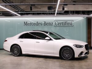 S500 4MATIC / AMGライン・レザーエクスクルーシブパッケージ・AMG21インチホイールマルチスポーク (ダイヤモンドホワイト)