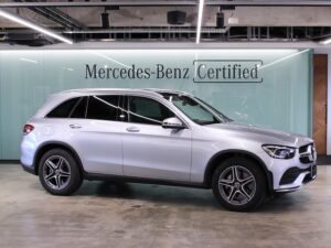 GLC220d 4MATIC / AMGライン・パノラミックスライディングルーフ (ハイテックシルバー)