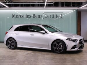 Mercedes-AMG A35 4MATIC / AMGアドバンスドパッケージ・AMGパフォーマンスパッケージ (イリジウムシルバー)