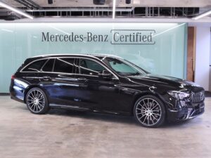 Mercedes-AMG E53 4MATIC+ ステーションワゴン / エクスクルーシブパッケージ (オブシディアンブラック)