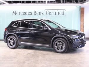 GLA200d 4MATIC / AMGライン (コスモスブラック)