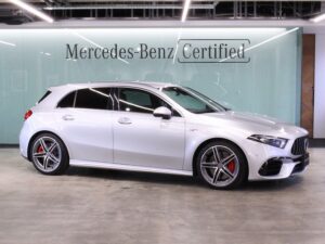 Mercedes-AMG A45S 4MATIC+ / AMGパフォーマンスパッケージ (イリジウムシルバー)