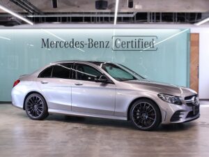 Mercedes-AMG C43 4MATIC / パノラミックスライディングルーフ （モハーベシルバー）