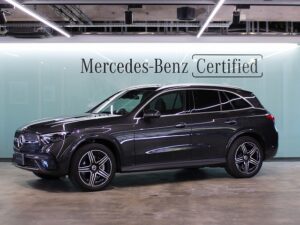 GLC350e 4MATIC スポーツ Editon Star / パノラミックスライディングルーフ・アンビエントライトプレミアム (グラファイトグレー)
