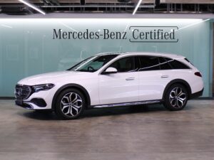 E220d 4MATIC オールテレイン / アドバンスドパッケージ・デジタルインテリアパッケージ・レザーエクスクルーシブパッケージ (オパリスホワイト)